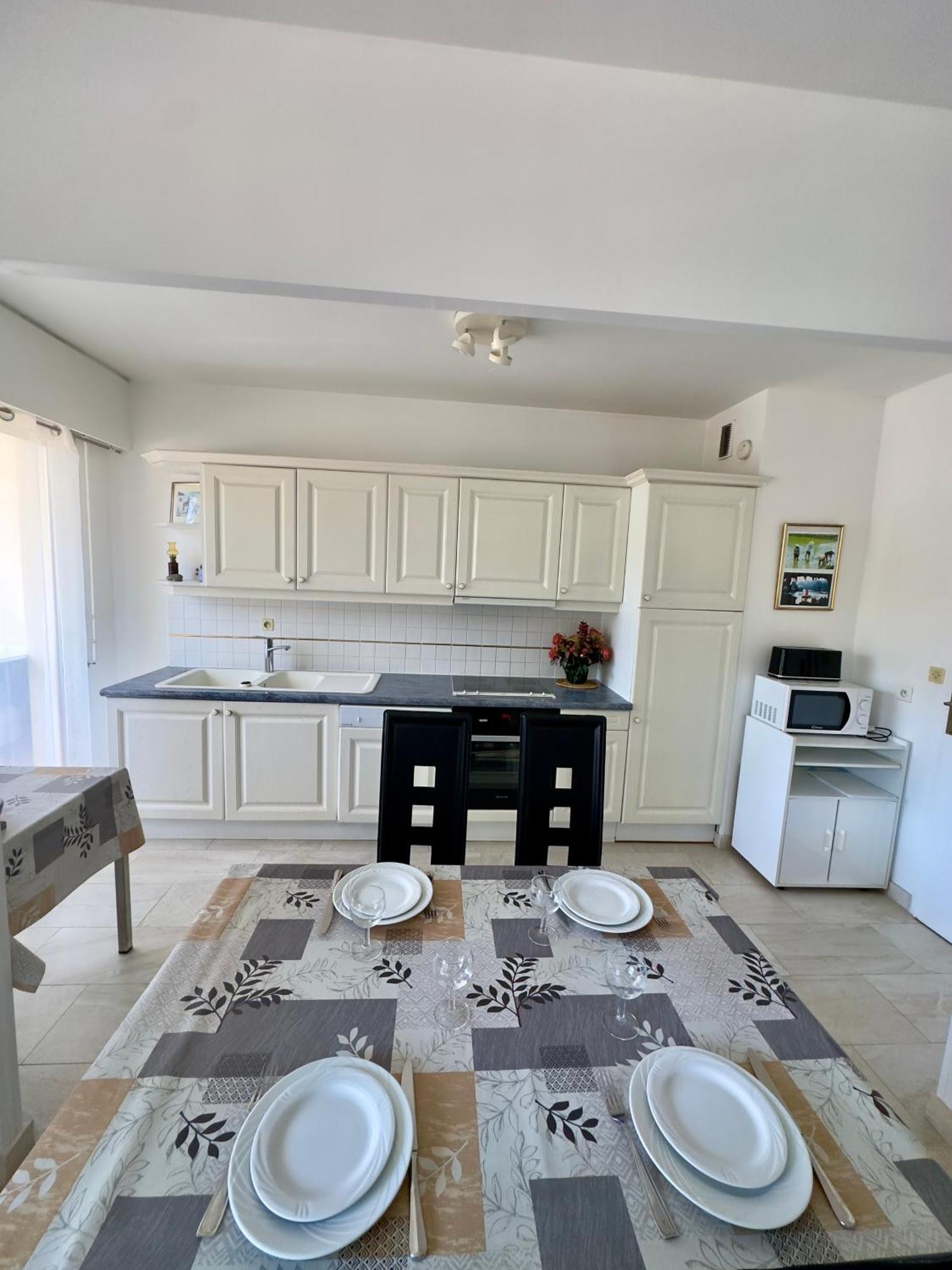 Appartement 2 Pieces Cavalaire Sur Mer 60M2 Екстер'єр фото